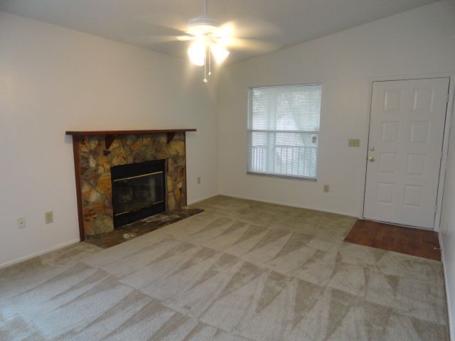Building Photo - 4035 Angel Oak Ct