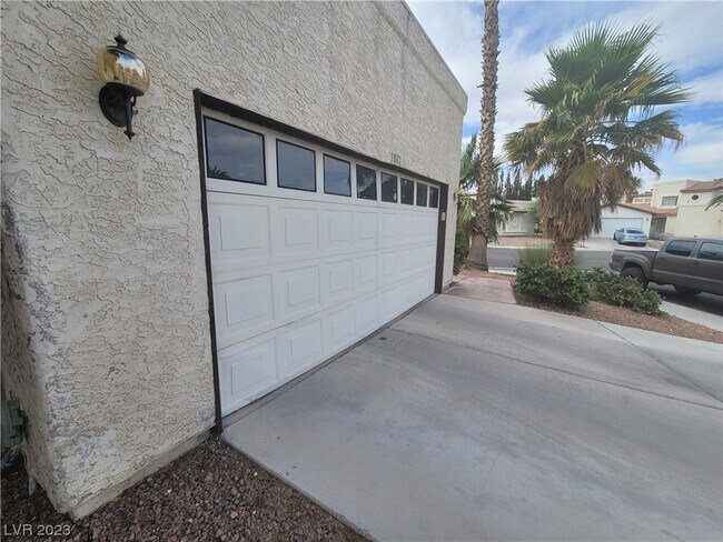 Foto del edificio - 3805 N Twig Ln