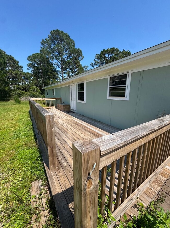 Building Photo - Navarre Home for rent!