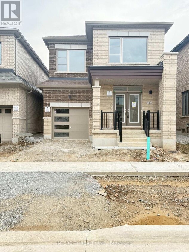 Photo principale - 429 Kennedy Cir