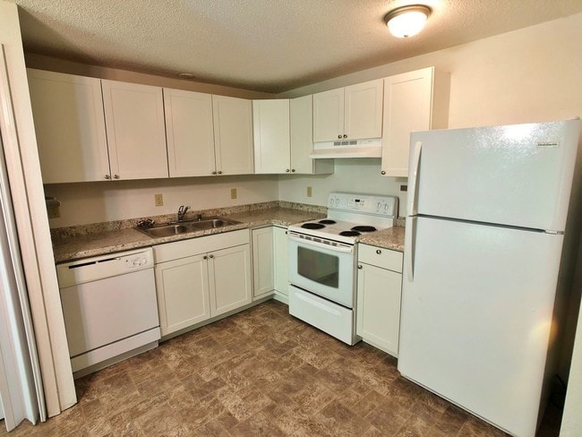 Building Photo - 2 br, 1 bath House - 8236 Illahee Rd NE