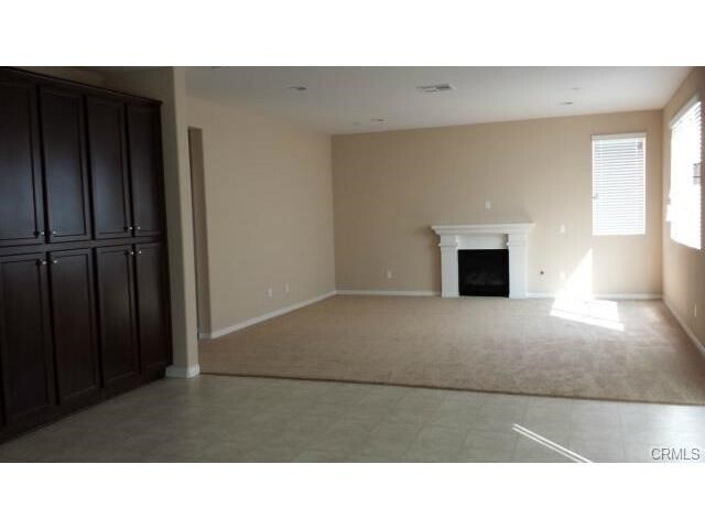Building Photo - 7426 Silver Saddle Ct