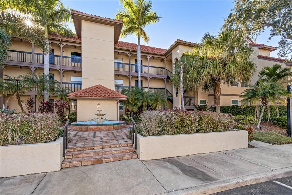 2400 Feather Sound Dr Unit 426, Clearwater, FL 33762 Condo for Rent