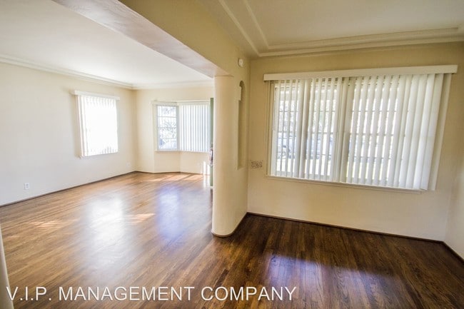 Building Photo - 3 br, 1 bath House - 432 Evergreen Dr