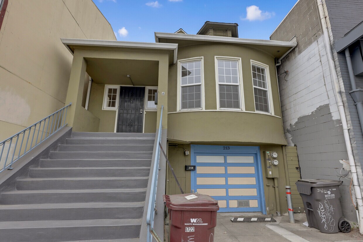 Foto principal - 213 7th St