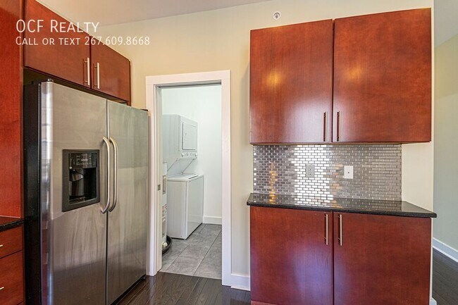 Foto del edificio - 2621 Christian St