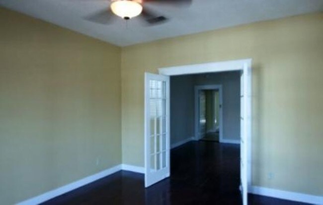 Building Photo - 336 Leboeuf St