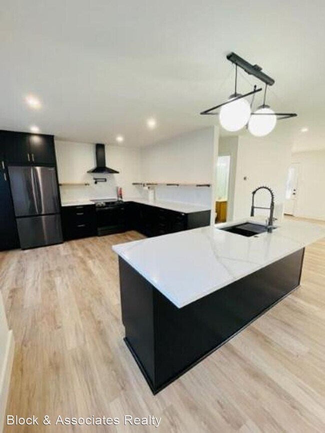 Building Photo - 3 br, 2.5 bath House - 4709 Waterford Cove...