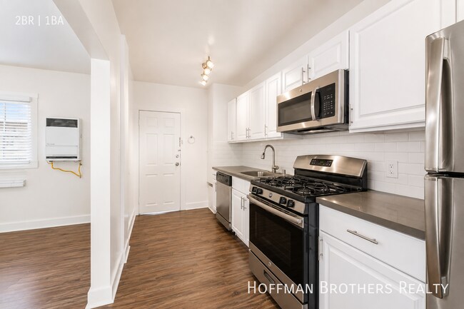 Foto del edificio - 4131 Monroe St