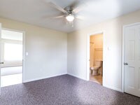 bedroom/bath - 201 E Hegeler Ln
