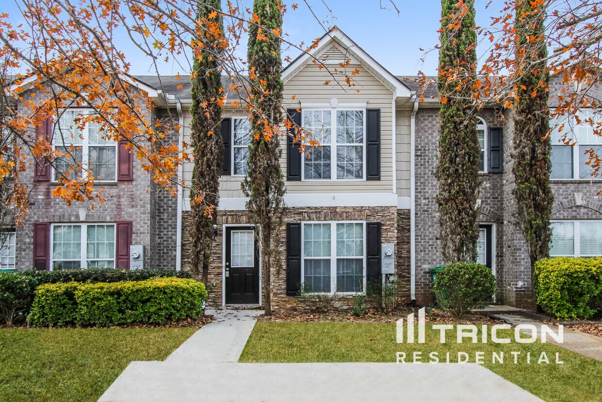 3509 Waldrop Trail Decatur GA Townhome Rentals in Decatur GA