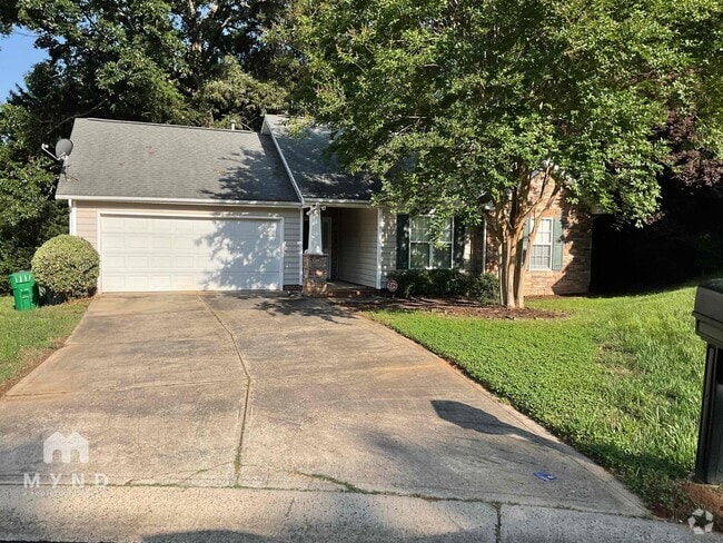 Building Photo - 7546 Starvalley Dr