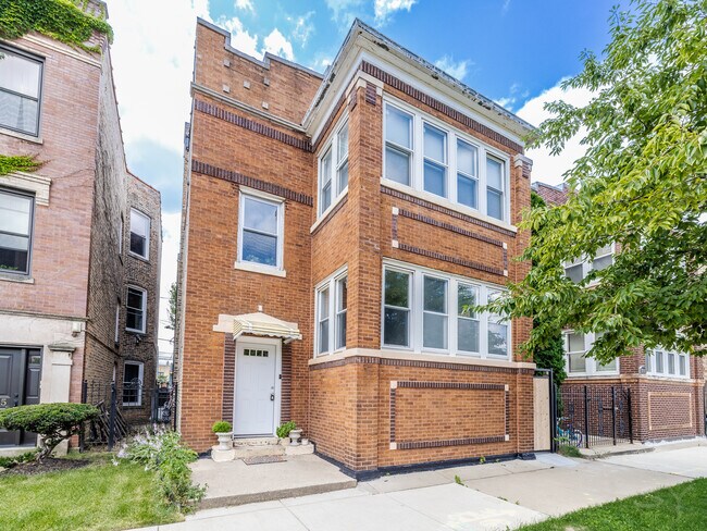 Foto del edificio - 3349 W Cuyler Ave