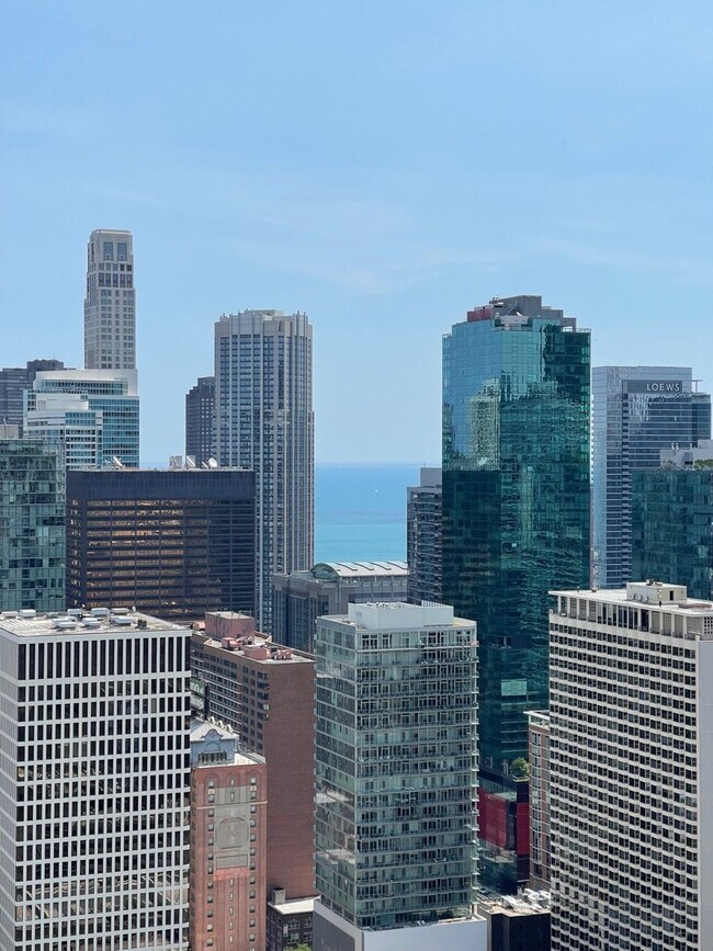 Foto del edificio - 10 E Ontario St