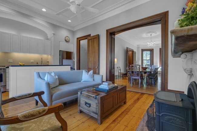 Foto del edificio - 19 Braddock Park