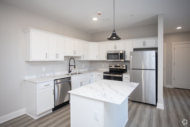 Interior Photo - The Goodyear Mansion & Residences