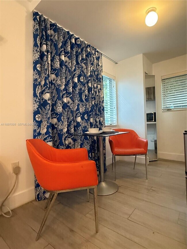 Building Photo - 8320 Harding Ave