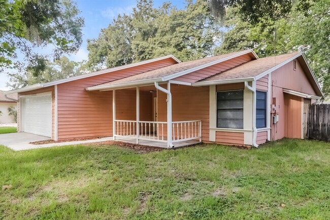 Foto del edificio - 18314 Swan Lake Dr