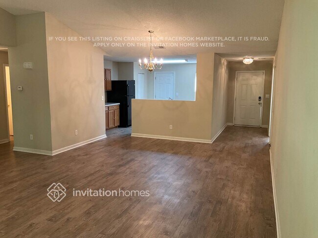 Foto del edificio - 3035 Pebble Creek Ln