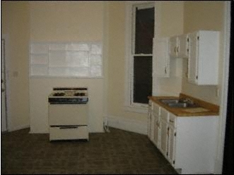 Kitchen - 37 E Chandler Ave