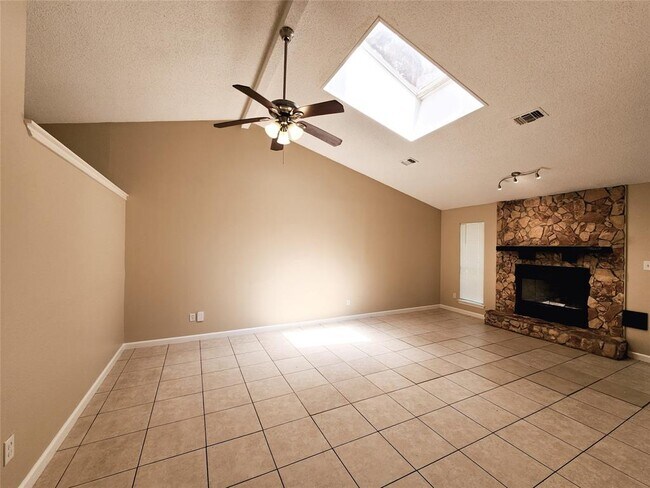 Foto del edificio - 3207 Glade Springs Dr
