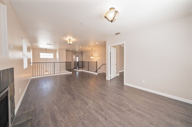 Foto del edificio - 3072 Parkway Cir