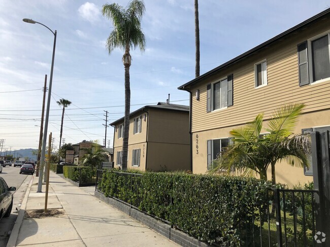 Building Photo - Sierra Apartments