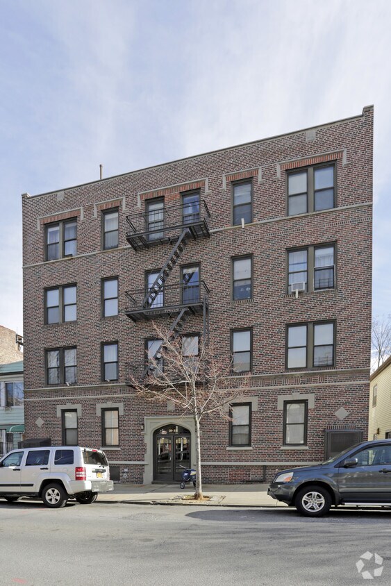 Building Photo - 3933 57th St