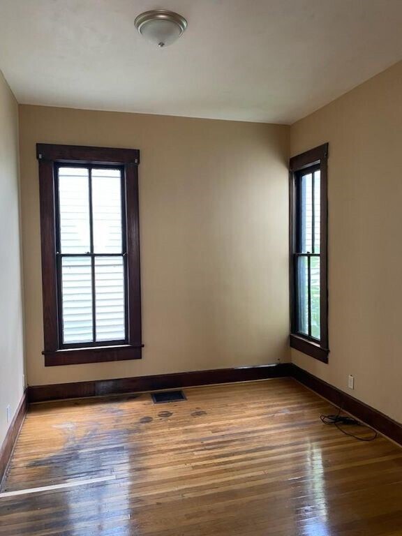 Foto del edificio - 2023 E Oak St