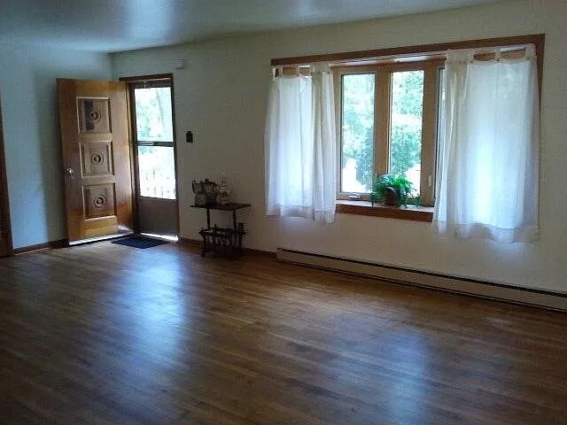 Foto del edificio - 167 Waldo Rd