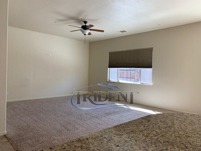 Foto del edificio - This a Beautiful newer 3 bedroom, 2 bath house