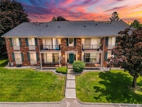 Building Photo - 34763 Maple Ln Dr