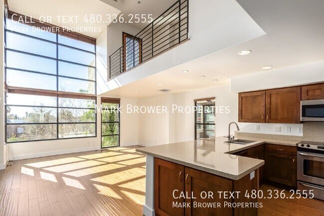 Foto del edificio - 1300 W 5th St