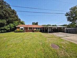 Building Photo - 8260 Monmouth Way