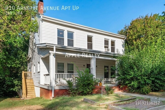 Building Photo - 910 Arnette Ave
