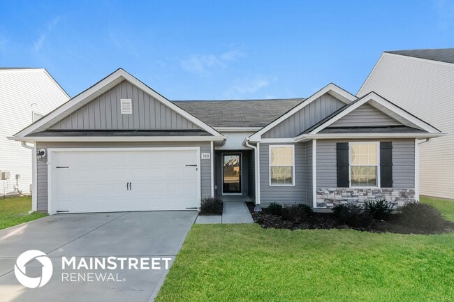 Building Photo - 308 Gourd St