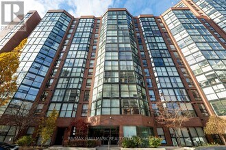 Building Photo - 701 King St W