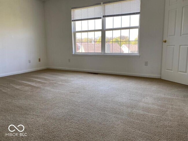 Foto del edificio - 5370 Forest Pine Ln