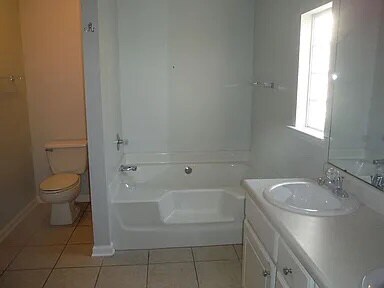 Building Photo - 412 Fulton Dr