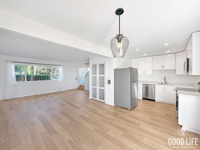 Foto del edificio - Modern Coastal Living in Solana Beach