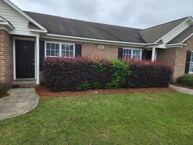 Building Photo - Carroll Crossing-Duplex in Winterville