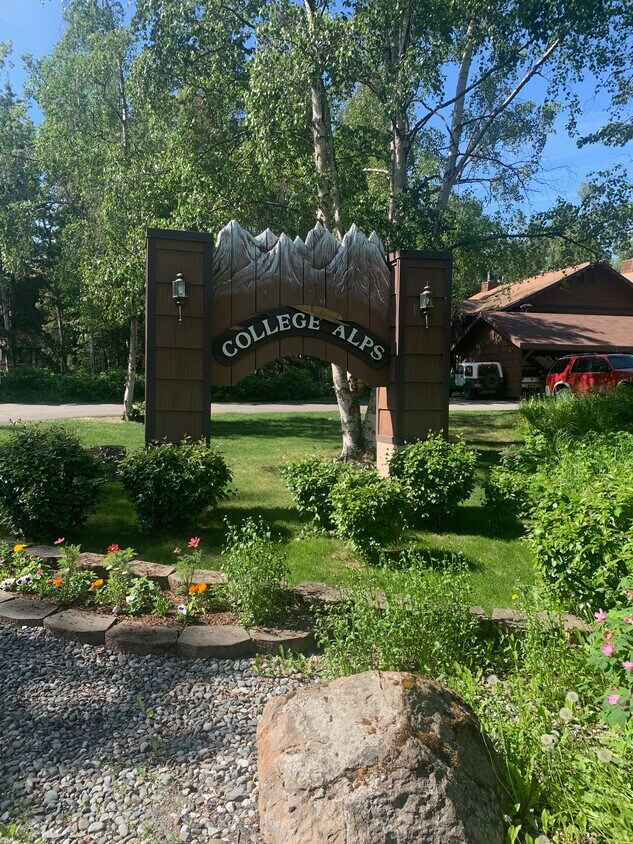 4806 Mills Dr Unit 4806 Mills Drive, Anchorage, AK 99508 Condo for