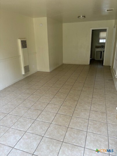 Foto del edificio - 707 Carrie Ave