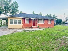 Building Photo - 1526 Dade St