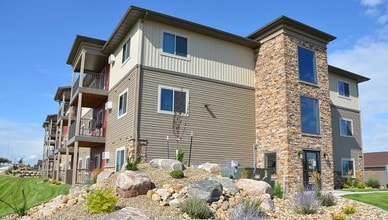 Building Photo - Beautiful 2 Bedroom, 2 Bathroom at Meadow ...