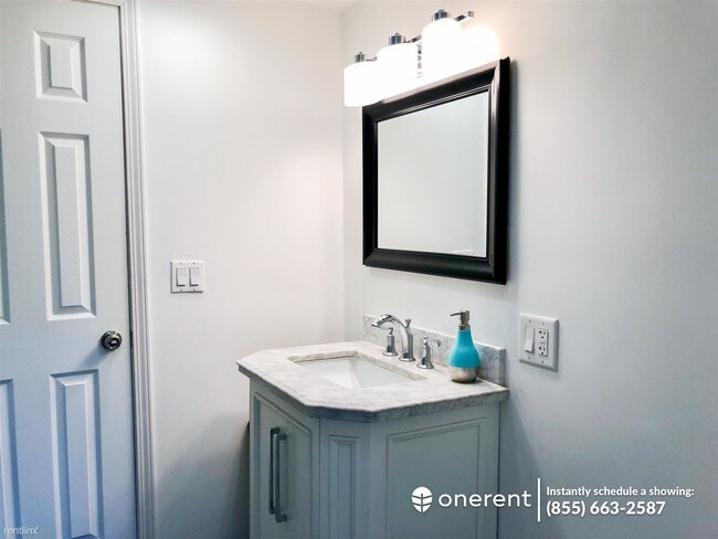 Building Photo - 2 br, 1 bath House - 48 Box Canyon Road -