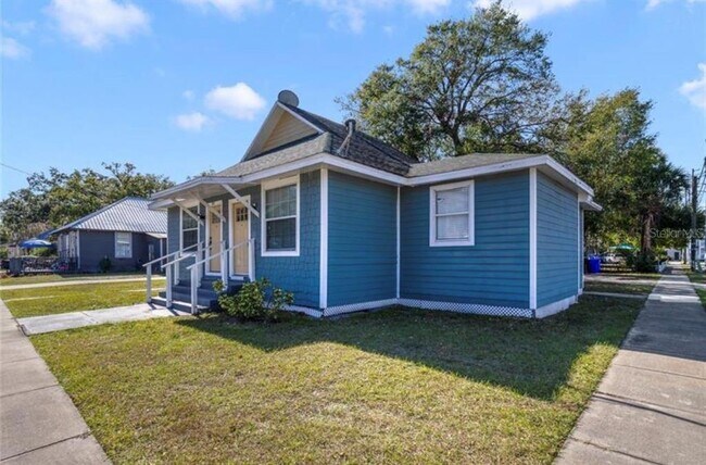 Foto del edificio - 222 N Orlando Ave