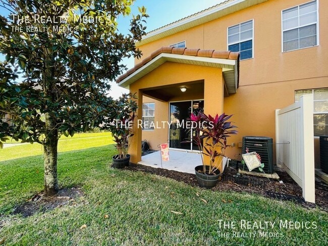 Building Photo - 5110 Fiorella Ln