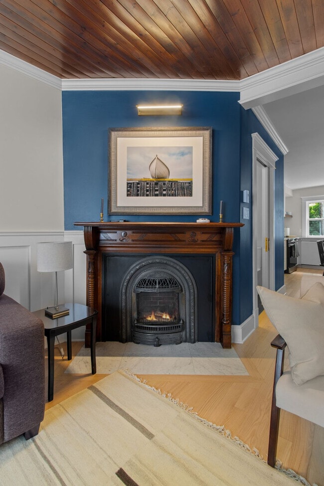 Building Photo - 3 Victoria St