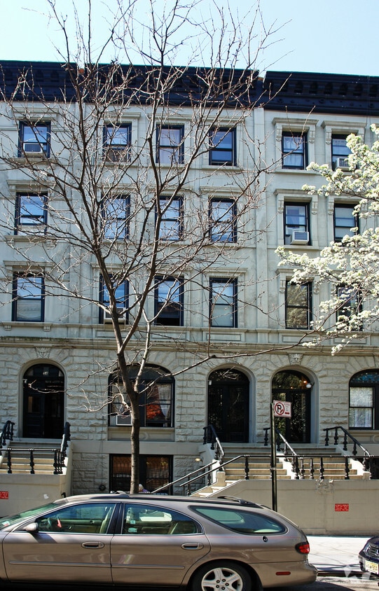 Foto del edificio - 56 W 84th St